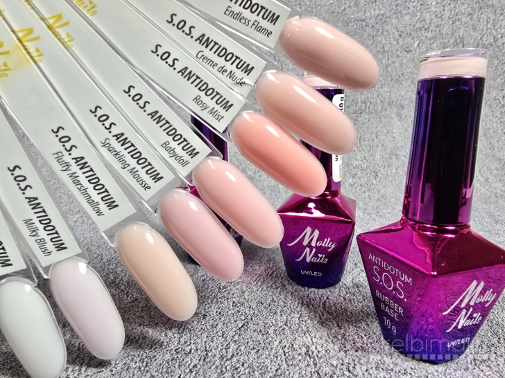 Kaučiukinė spalvota bazė nagams Molly Antidotum