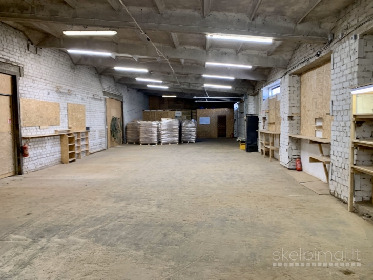 Nuomojamos patalpos gamybai prekybai sandėliavimui uždara 1,5ha teritorija