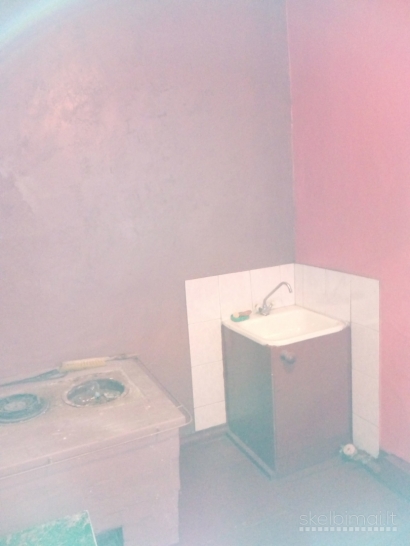 ATSKIRAS BUTAS WC KROSNIS GERAS VIENAM GYVENTI