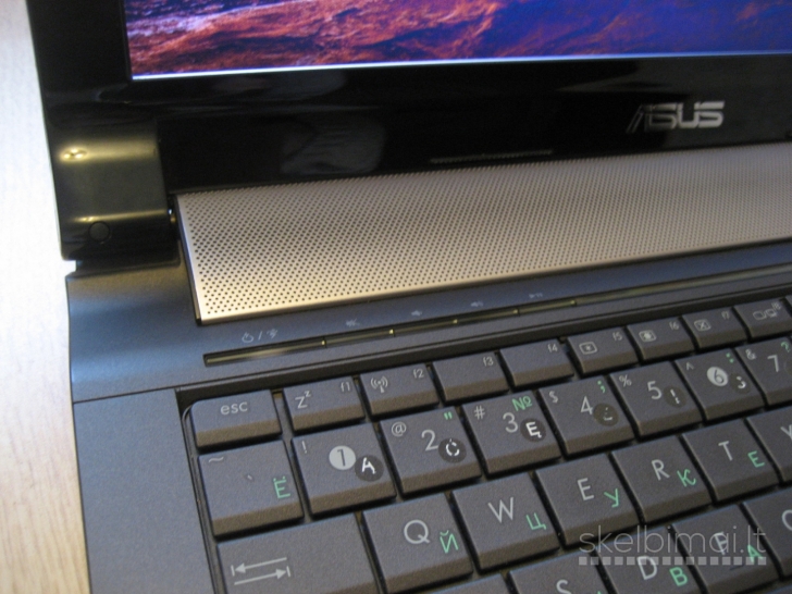 Puikus ASUS K5MS i7Q/ 16GB/ Geforce 2GB/ nauja bat