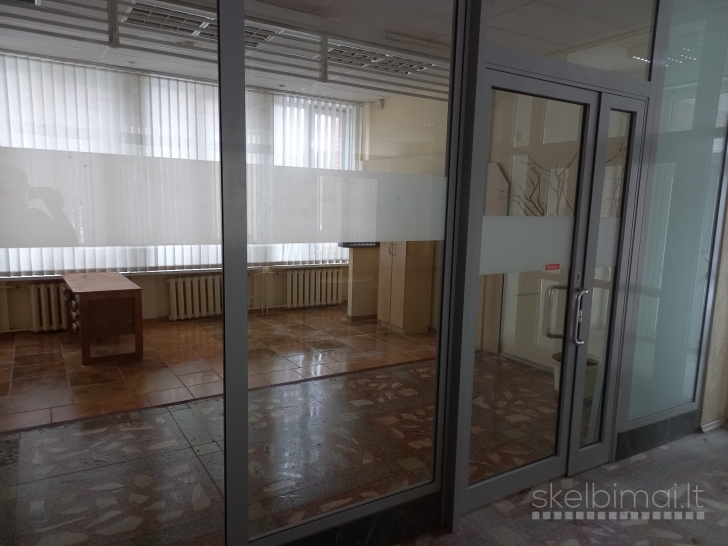 Nuomoju administracinės paskirties patalkas