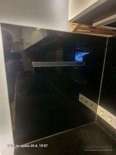 Virtuvės baldai su buitinė technika