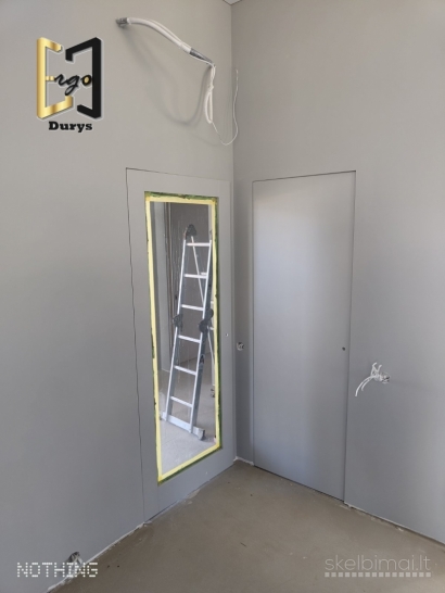 Vidaus durys įvairiomis spalvomis estetika susitinka su funkcionalumu 