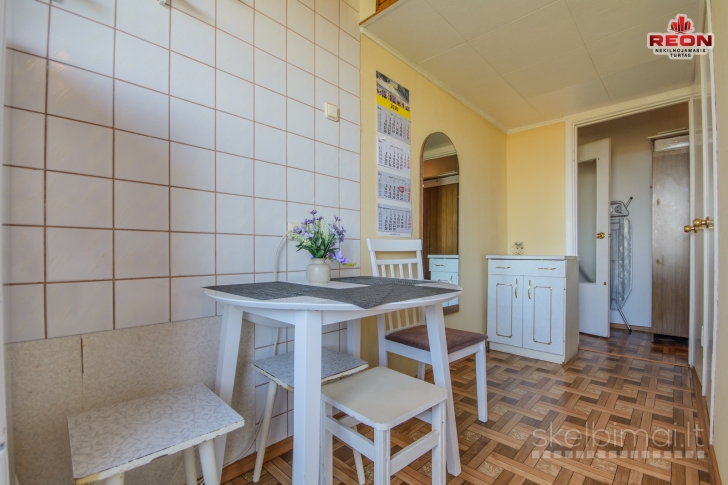 TVARKINGAS 1 KAMBARIO BUTAS BALTUPIUOSE!