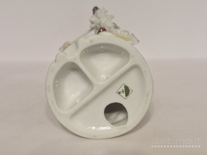 Porcelianinė figūrelė "Smuikininkas", 21cm. - Vokietija, Thuringia