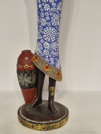 Afrikinio stiliaus dekoratyvinė skulptūra ~ 57cm.