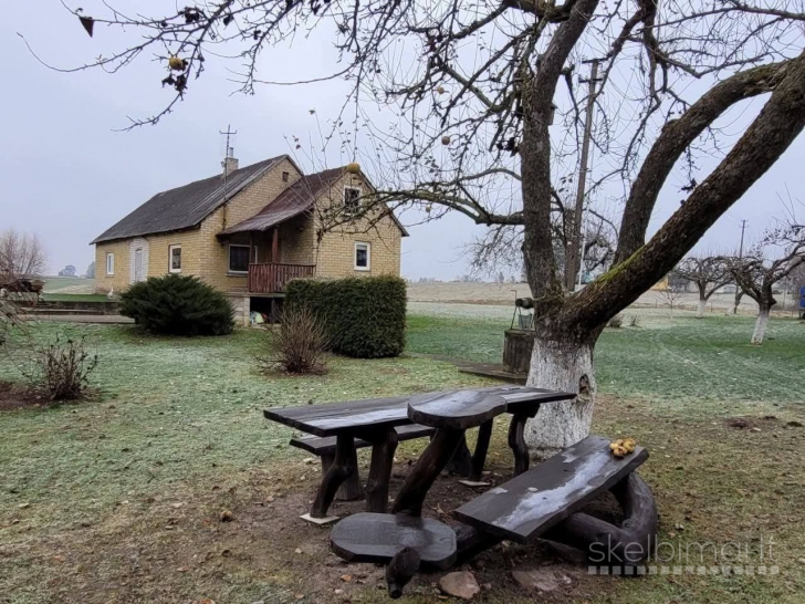 Parduodama jauki, prižiūrėta sodyba-vienkiemis Cibavo k., Akmenynų sen., v