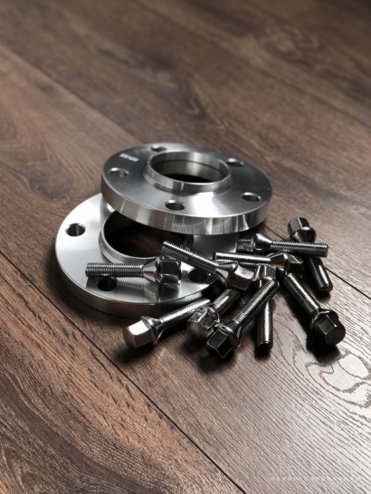 BMW Rastafkės 5x120 72,6