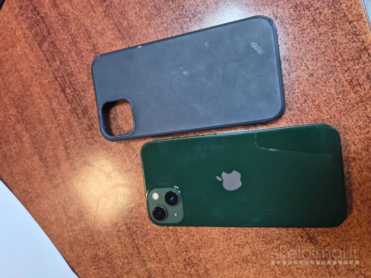 Parduodami nešiojamieji kompiuteriai MacBook