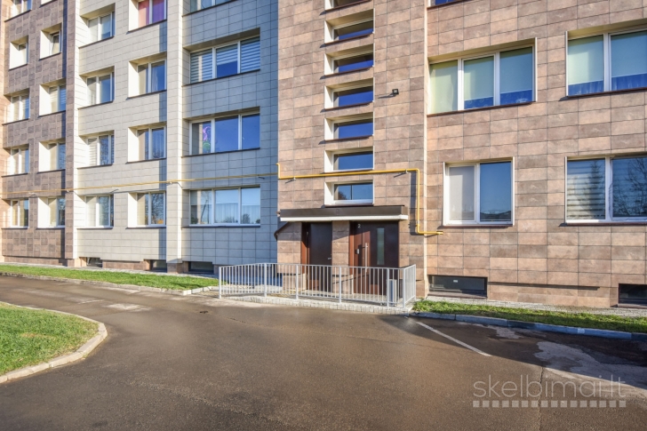 2 kambarių butas renovuotame name 