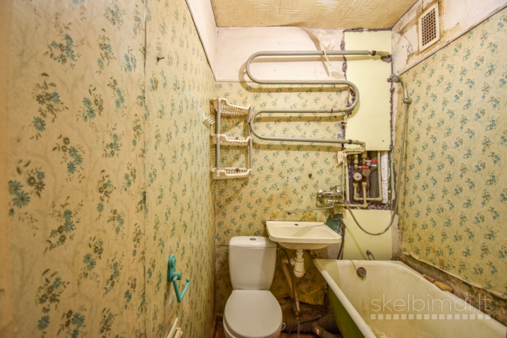 2 kambarių butas renovuotame name 