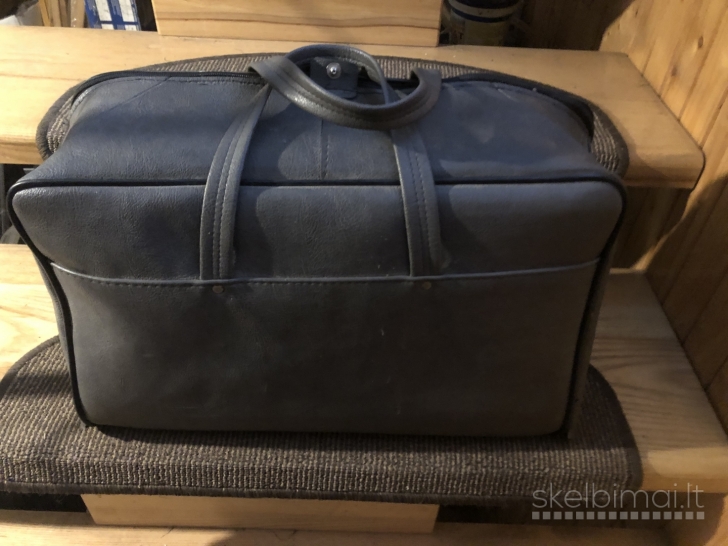 VERITAS-RUBINA ir mini siuv, mašinosa