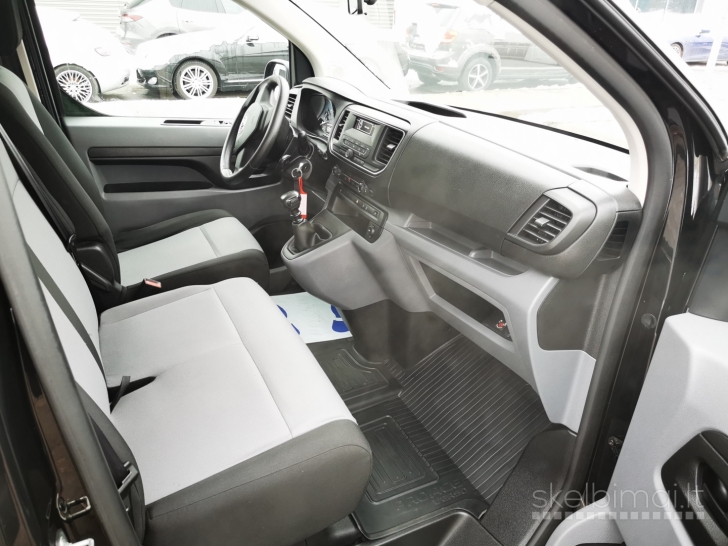 Toyota Proace 6 vietų
