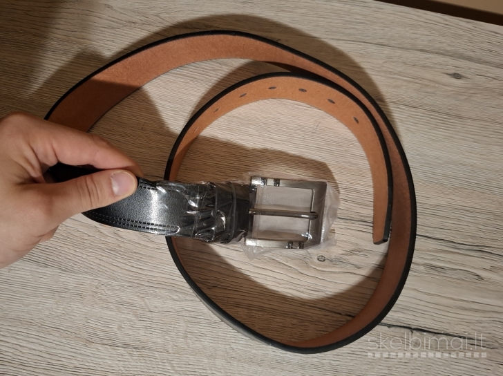 Vyriškas juodas diržas su sagtimi, 120 cm