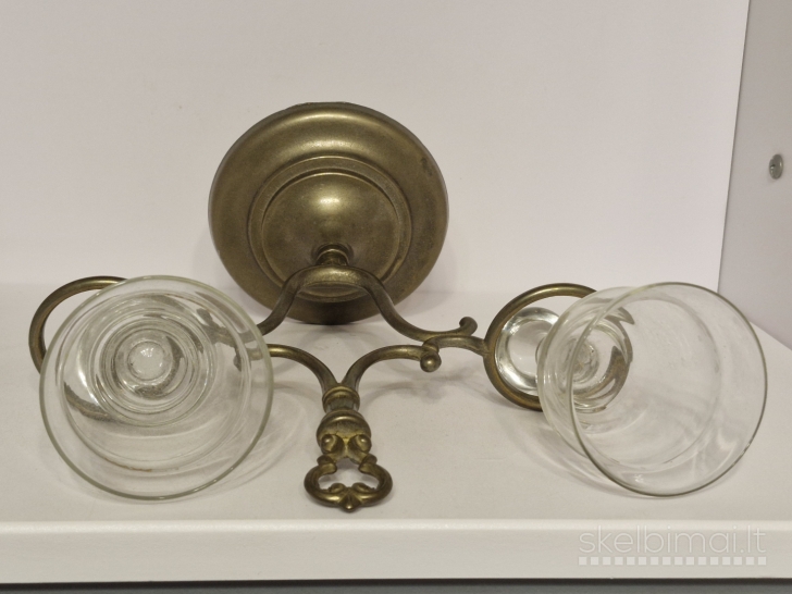 Vokiška Glide Handwerk dvivietė žvakidė su stikliniais gaubteliais