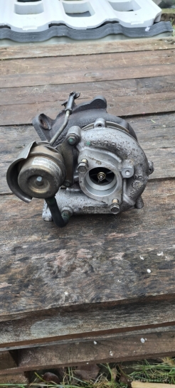 Nissan Almera Tino turbina GT1549