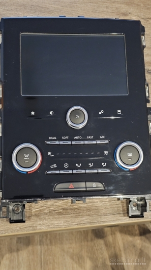 Renault ekranas 280904234R (R-link 2)