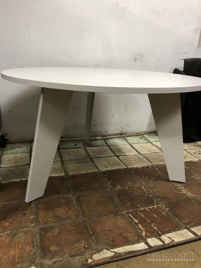 Žurnalinis staliukas