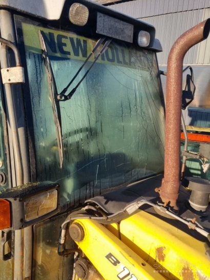 Automobilių Stiklų Įdaužų Remontas.