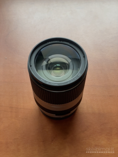 Tamron 18–200mm F/3.5–6.3 Di III Vc