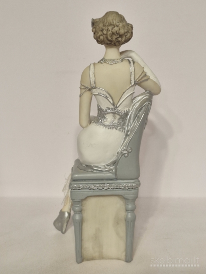 Art Deco stiliaus dekoratyvine dama ~ 25cm.