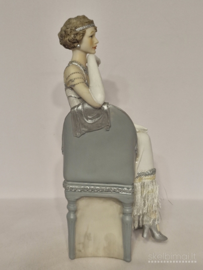 Art Deco stiliaus dekoratyvine dama ~ 25cm.