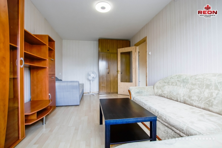 NUOMOJAMAS JAUKUS 1 KAMBARIO BUTAS  ŽIRMŪNŲ G.