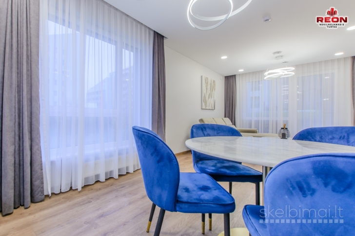 IŠNUOMOJAMAS JAUKUS 2 KAMBARIŲ BUTAS SU DIDELE TERASA!