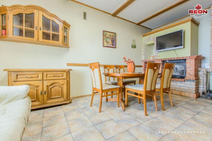 PUIKUS 4 KAMBARIŲ BUTAS PER 3 AUKŠTUS !!! ŠALIA EŽERŲ !!!!! SU TERASA, RŪS