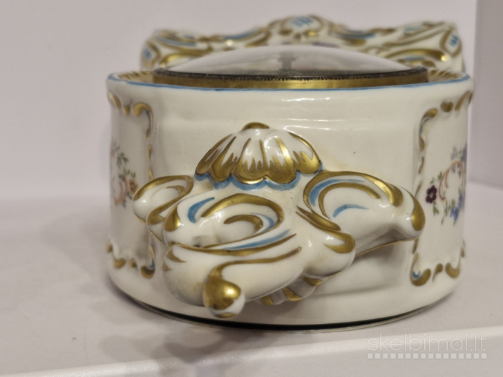 Porcelianinis rokokinis laikrodis "Original Germany" - 33cm., veikiantis