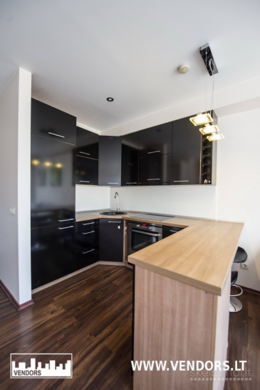 PARDUODAMAS BUTAS ŽEMUTINIUOSE KANIŪKUOSE, ĮKALNĖS AKLG.