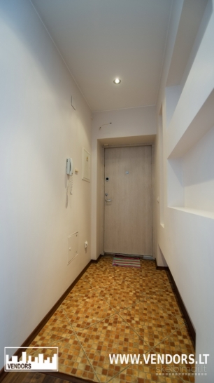 PARDUODAMAS BUTAS ŽEMUTINIUOSE KANIŪKUOSE, ĮKALNĖS AKLG.