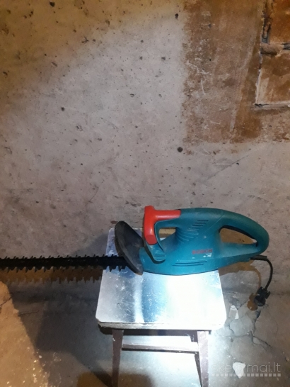 Laidinės gyvatvorių žirklės BOSCH AHS 4-16