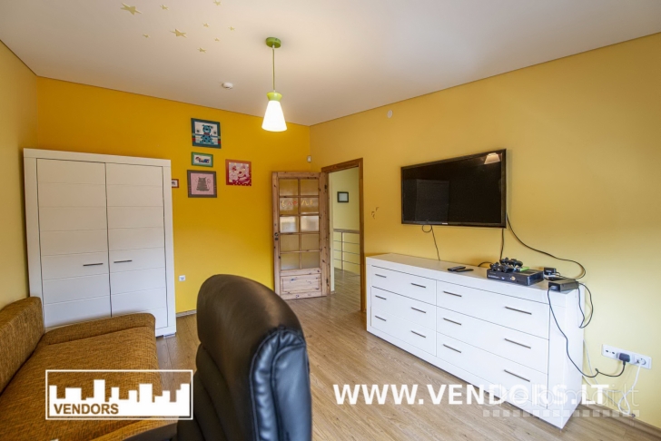 PARDUODAMAS KOTEDŽAS ROMAINIUOSE, M. IR P. ŠALČIŲ G.