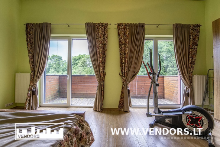 PARDUODAMAS KOTEDŽAS ROMAINIUOSE, M. IR P. ŠALČIŲ G.