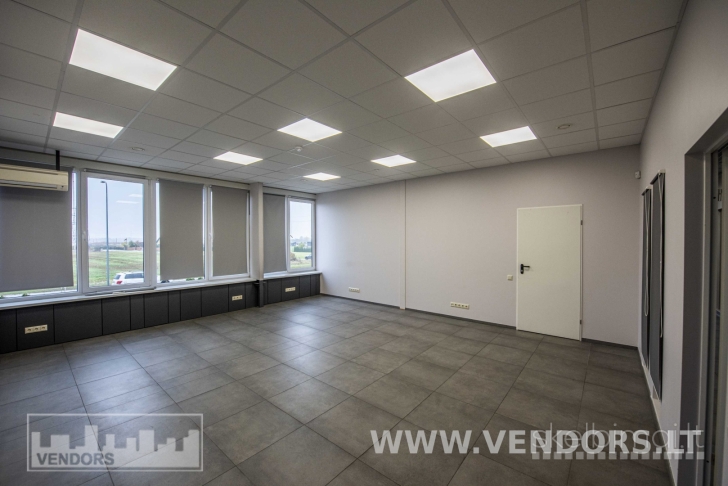 NUOMOJAMOS PATALPOS ROKUOSE, ROKELIŲ G.