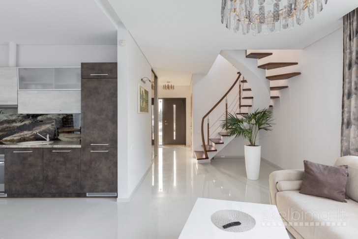 PARDUODAMAS KOTEDŽAS KAUNE, VYTĖNUOSE, RYTMEČIO G.