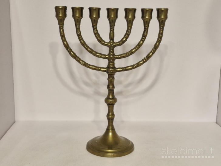 Žalvarinė 7 šakų menora / žvakidė apie 24,5 cm.