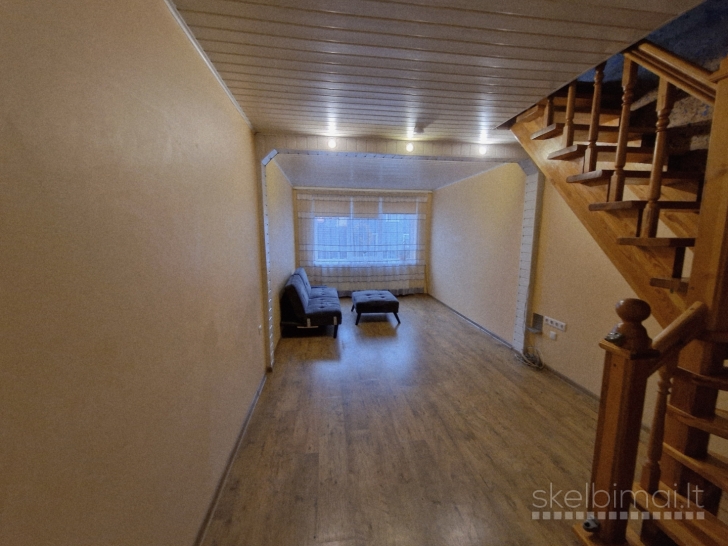 PARDUODAMAS 3 KAMBARIŲ BUTAS JURBARKE