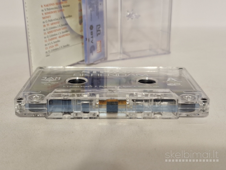 Audio kasetė Grupė Studija – Skrendam