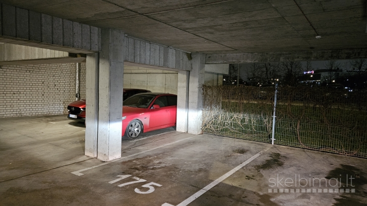 1k. butas Ozo Parke su požeminio parkavimo vieta Vilniuje