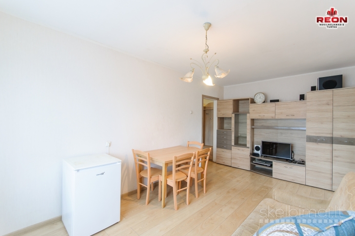 PARDUODAMAS ERDVUS KETURIŲ KAMBARIŲ BUTAS LAZDYNUOSE, ARCHITEKTŲ GATVĖJE!