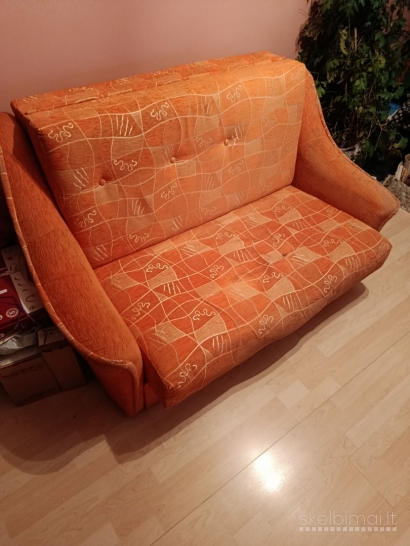 Sofa su foteliuku