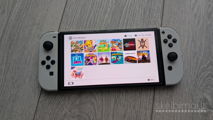Nintendo Switch Oled 64gb + 31 žaidimų