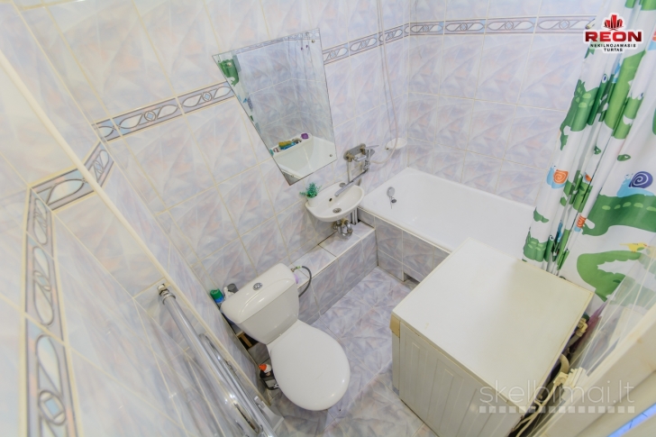 TVARKINGAS 2 KAMBARIŲ BUTAS KAROLINIŠKĖSE!