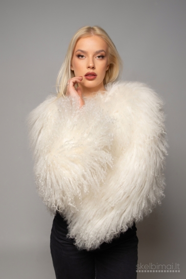 Kailiniai, kailiniai aksesuarai. Furs,fur hats