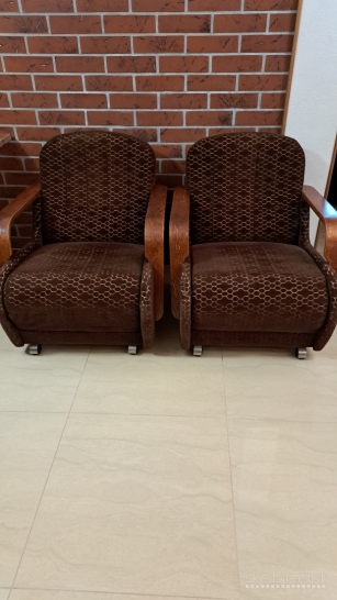 Naturalaus medžio foteliai