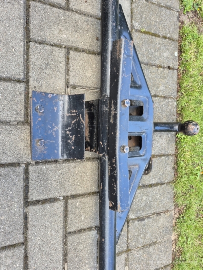 Automobilio kablys (farkopas)