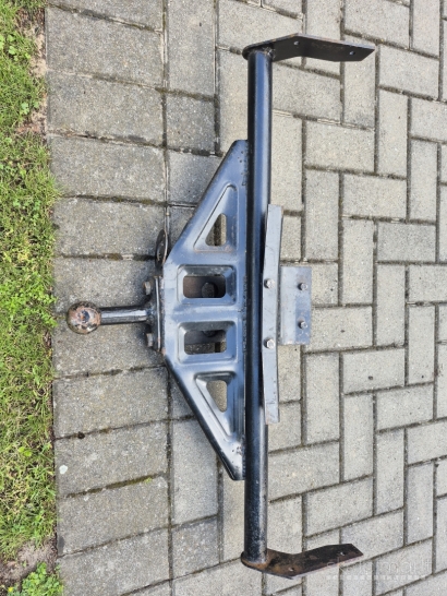 Automobilio kablys (farkopas)