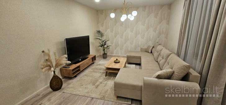 PARDUODAMAS NAMAS MAŽEIKIŲ SENAMIESTYJE, P. MATULIONIO G. 33.